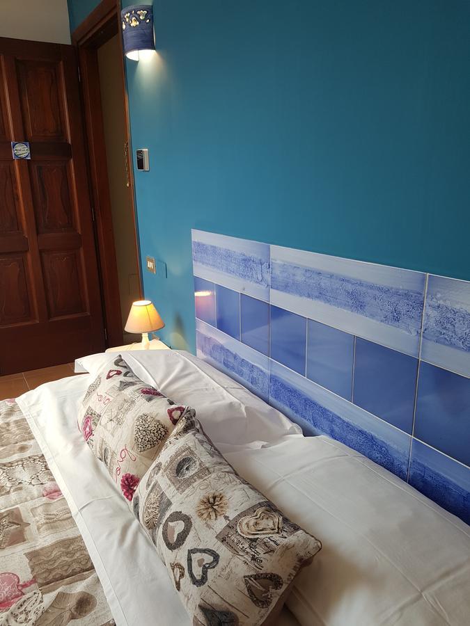 ساليرنو Un Tetto Di Stelle Deluxe Home المظهر الخارجي الصورة